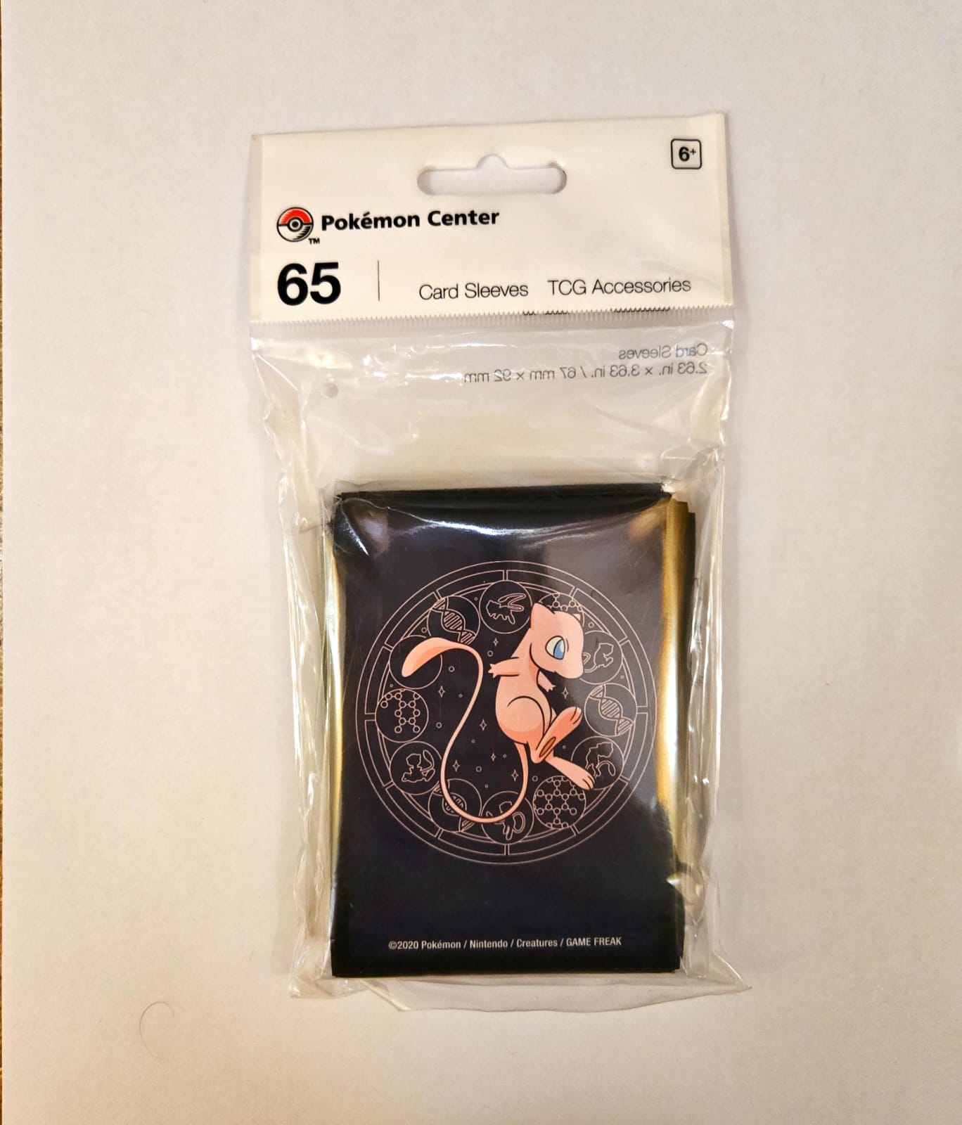 Pokemon Center - Pokemon TCG Mew Celestial Circles Card Sleeves (65) 2020