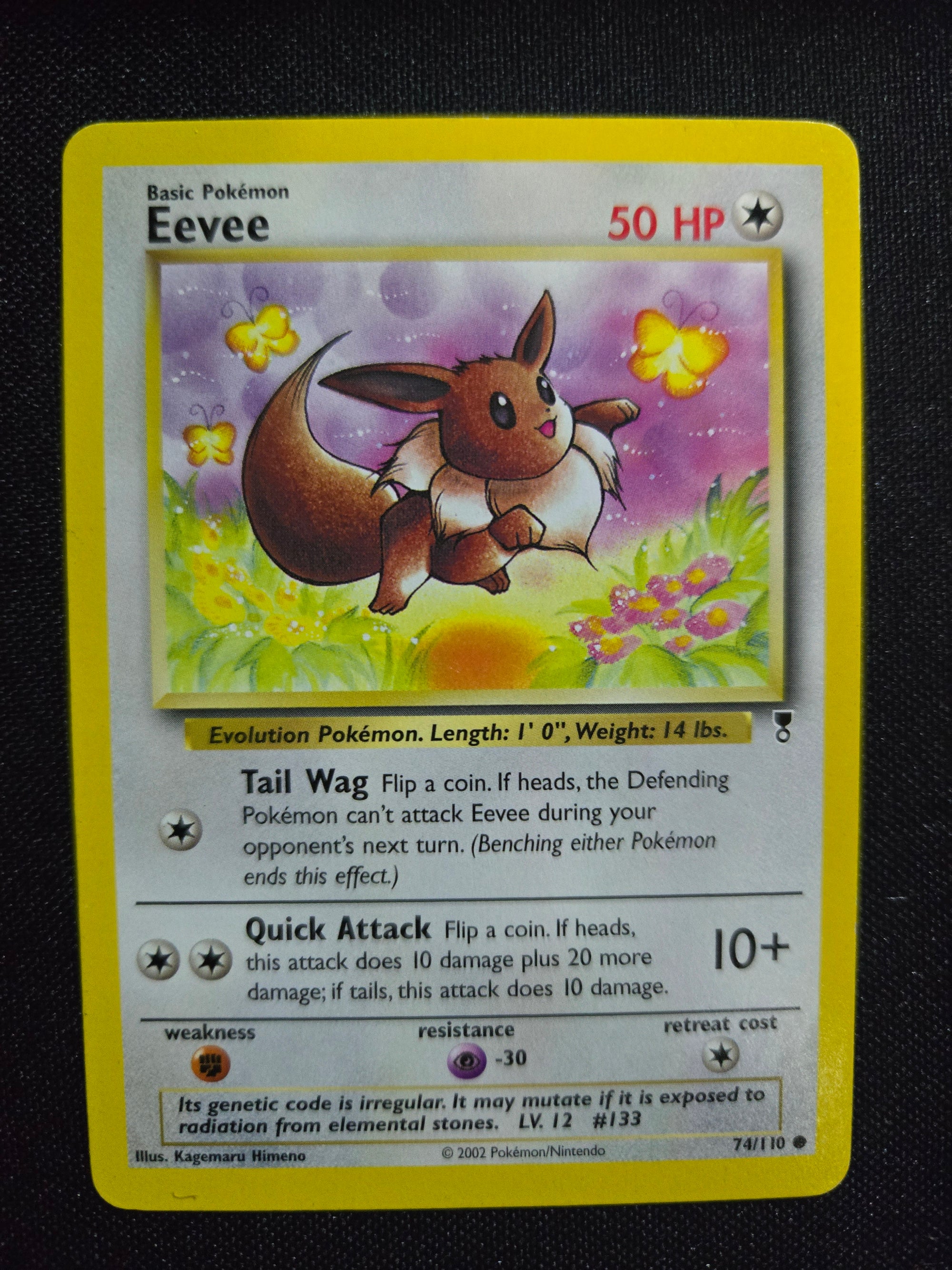 Eevee - 74/110 -Legendary Collection (Damaged)